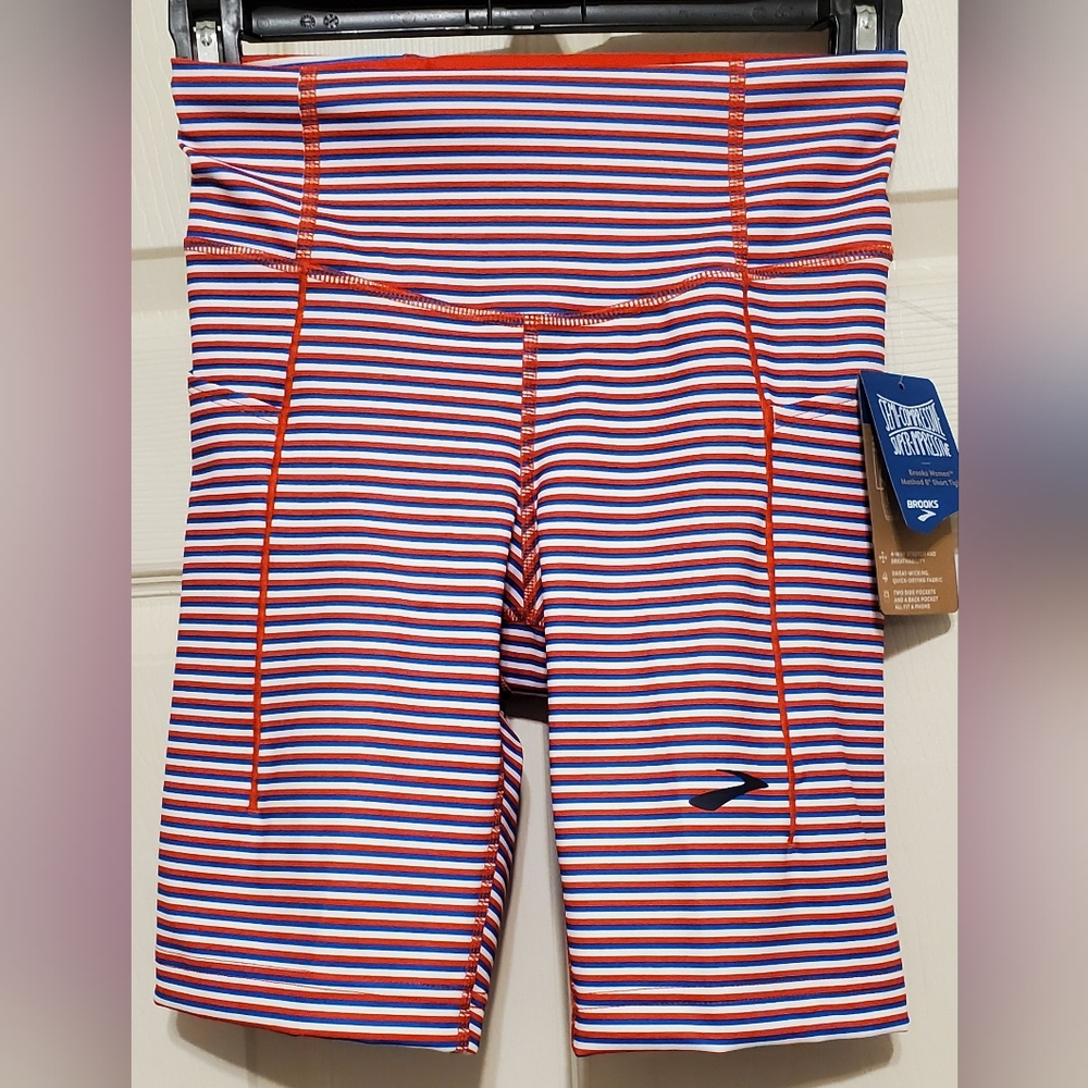 $60 NWT Brooks Method 8 stripped tight shorts. Size XS